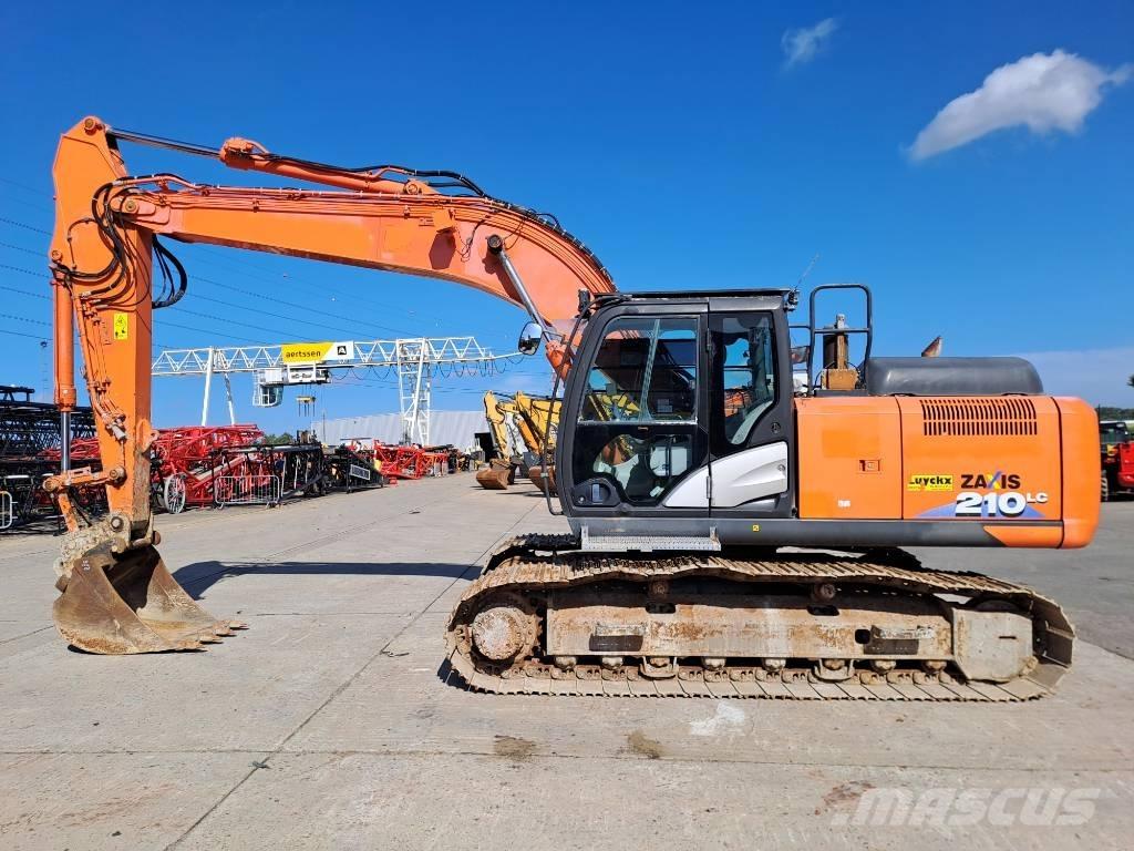 Hitachi ZX210LC-6 Гусеничні екскаватори