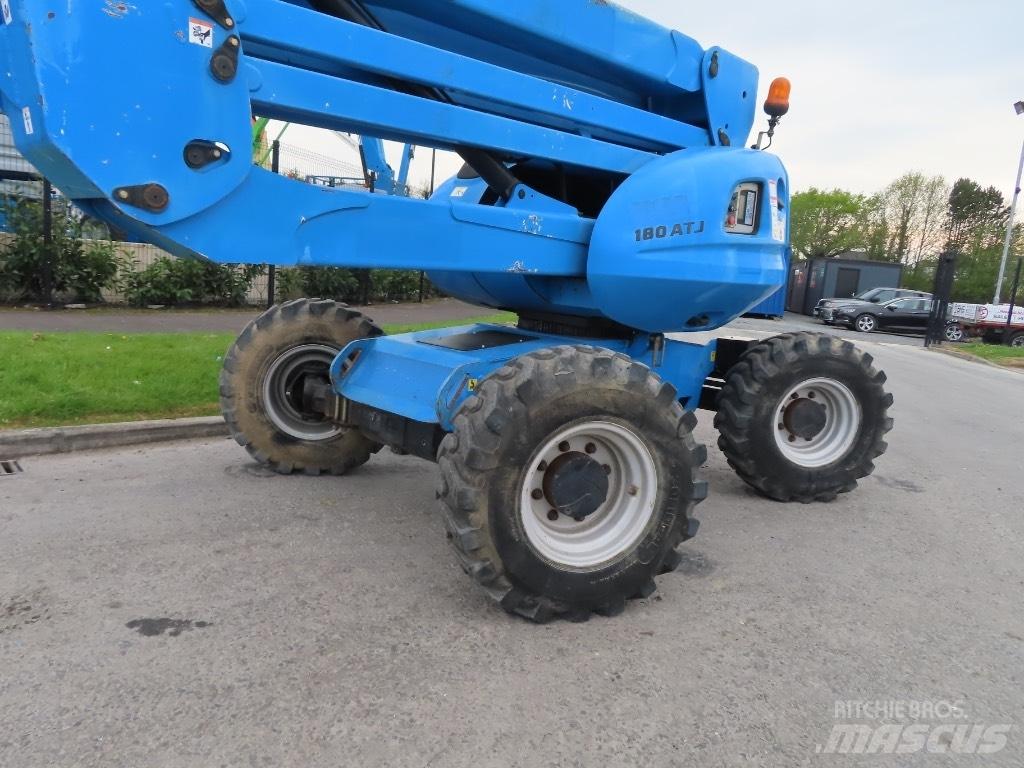 Manitou 180 ATJ Колінчаті підйомники