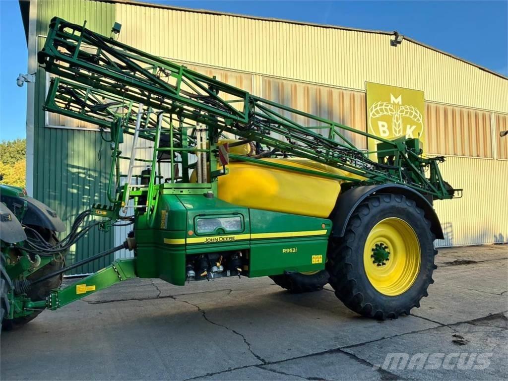 John Deere R952i Причіпні обприскувачі