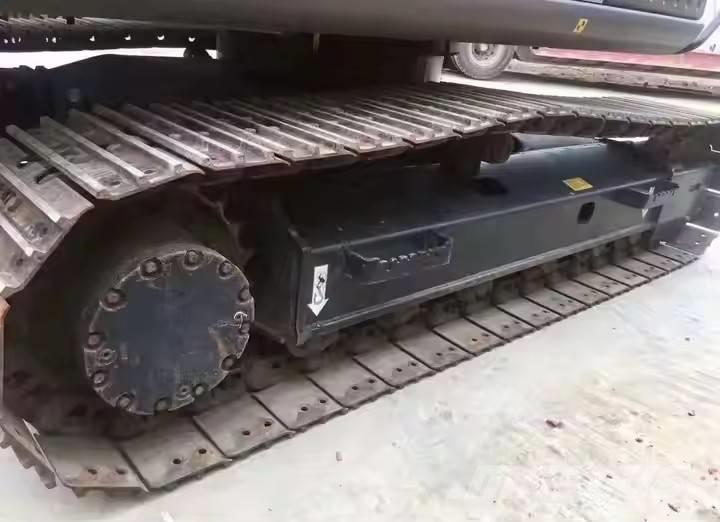 Hitachi zx 110 Гусеничні екскаватори