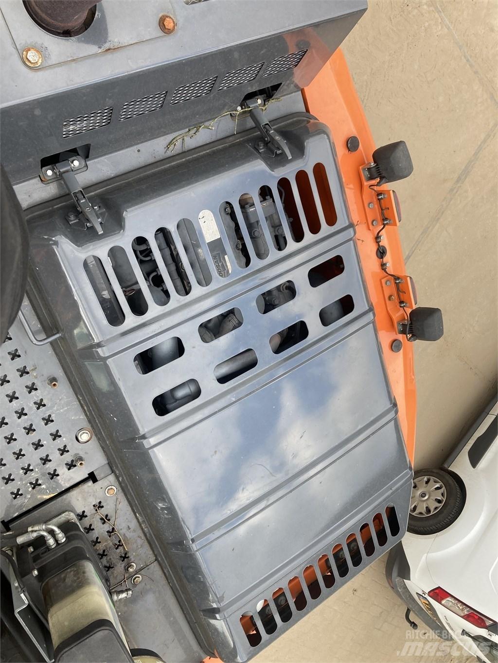 Doosan DX 170-5 W Колісні екскаватори