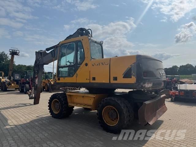 Volvo EW 180 B Колісні екскаватори