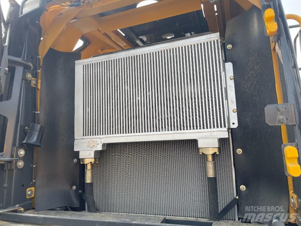 SDLG LG 956F Фронтальні навантажувачі