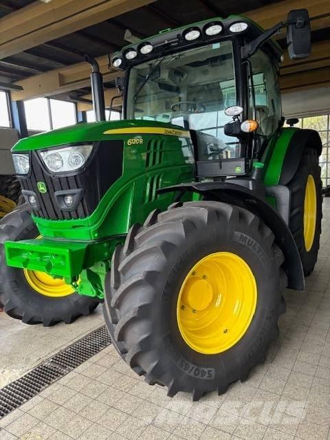 John Deere 6120 R Трактори