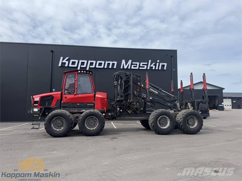 Komatsu 895 Форвардери