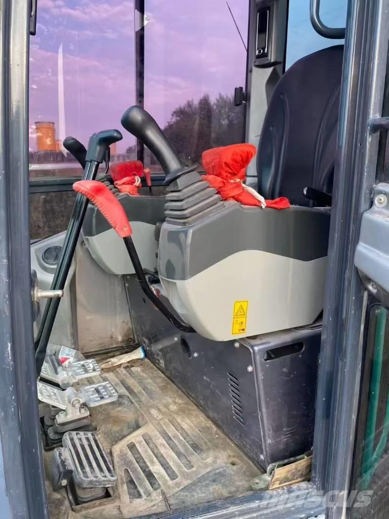 Sunward SWE 25 UF Міні-екскаватори < 7т