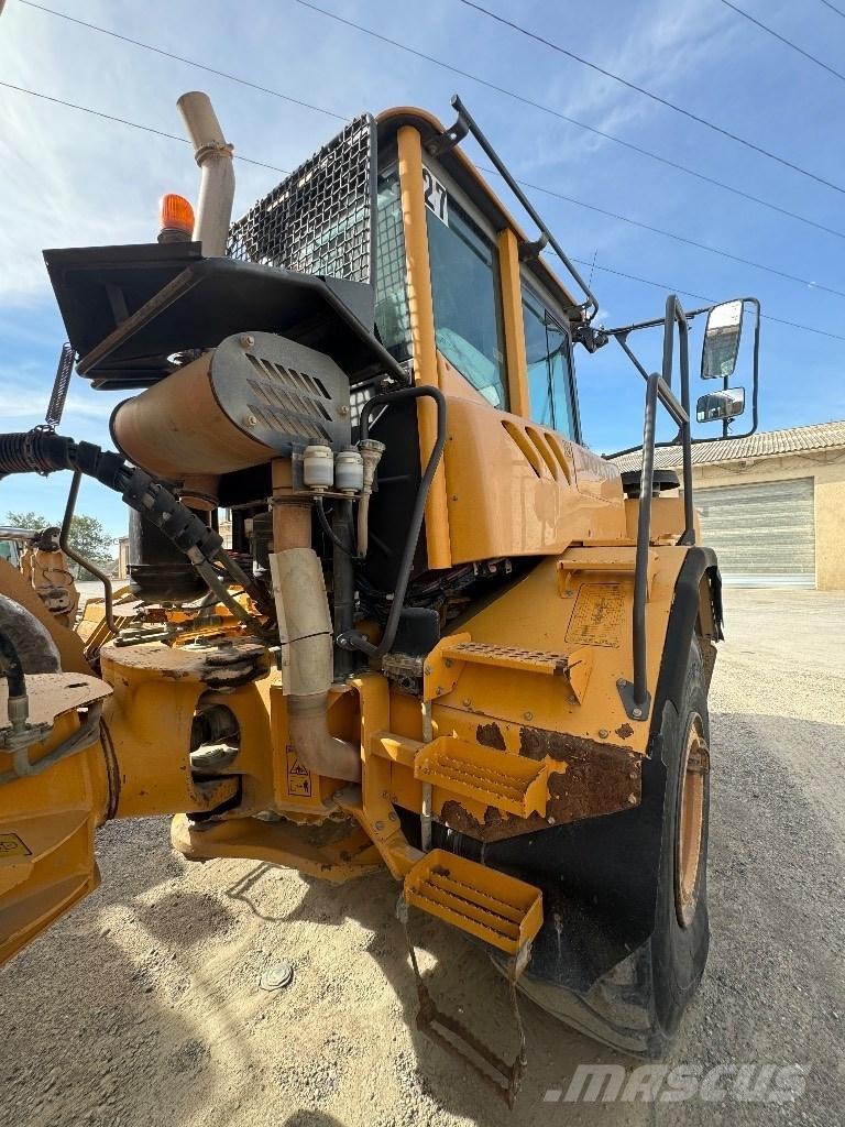 Volvo A 30 E Зчленовані самоскиди