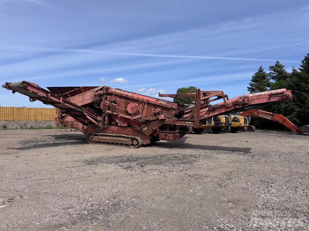 Terex Finlay 883 Просіювачі