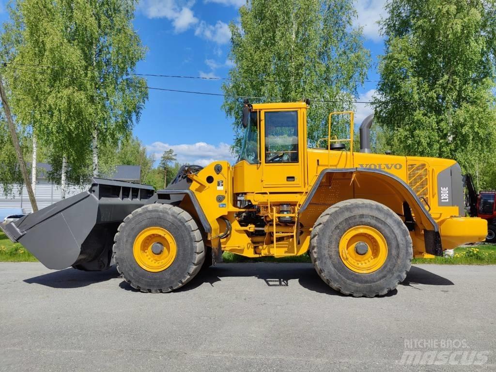 Volvo L 180 E Фронтальні навантажувачі