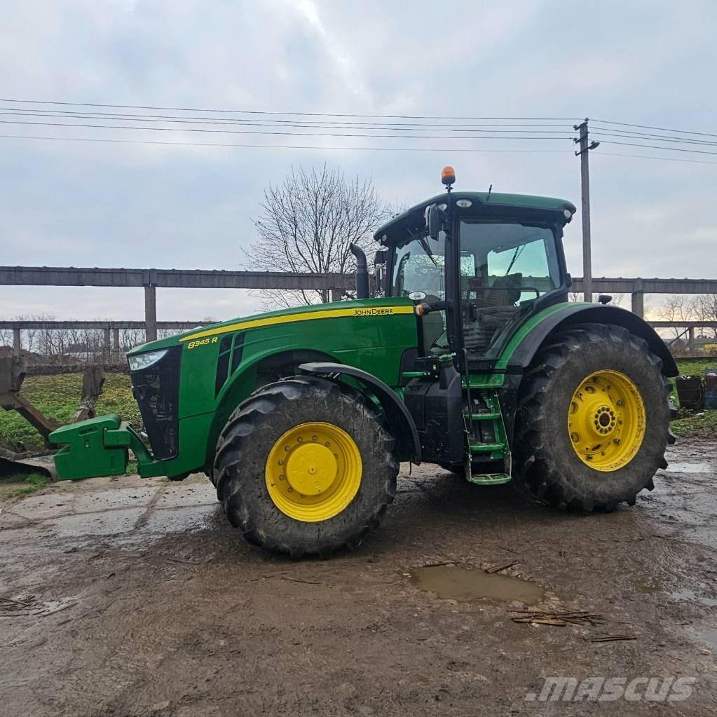John Deere 8345 R Трактори