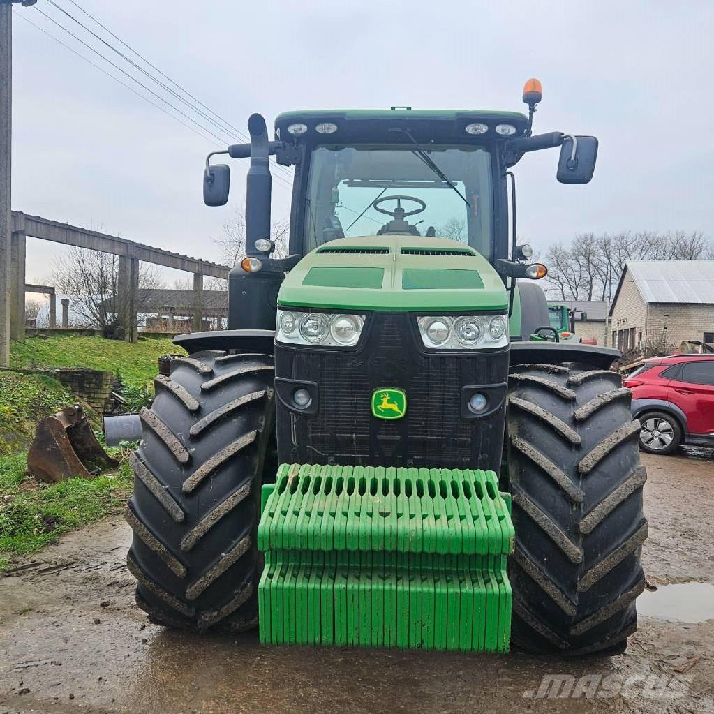 John Deere 8345 R Трактори
