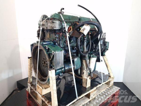 Volvo TD71A Двигуни