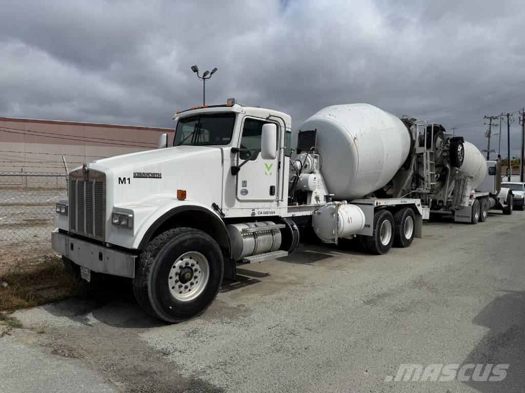 Kenworth W 900 Вантажівки / спеціальні