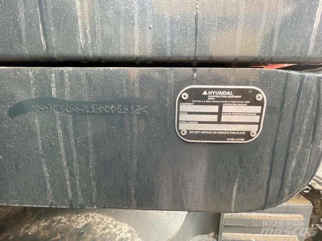 Hyundai R210 Гусеничні екскаватори