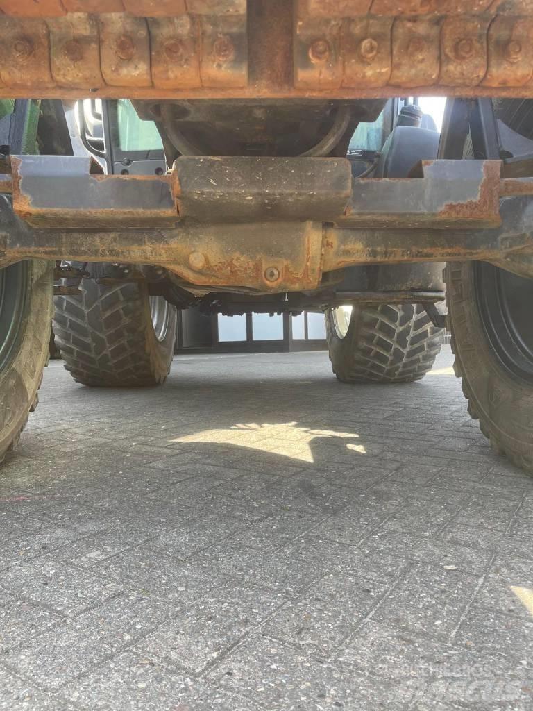 Valtra N 141 Трактори