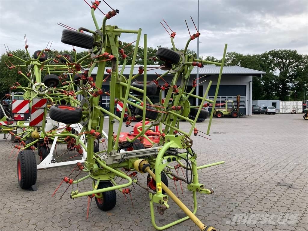 CLAAS Volto 870 Граблі і сінозворушувачі