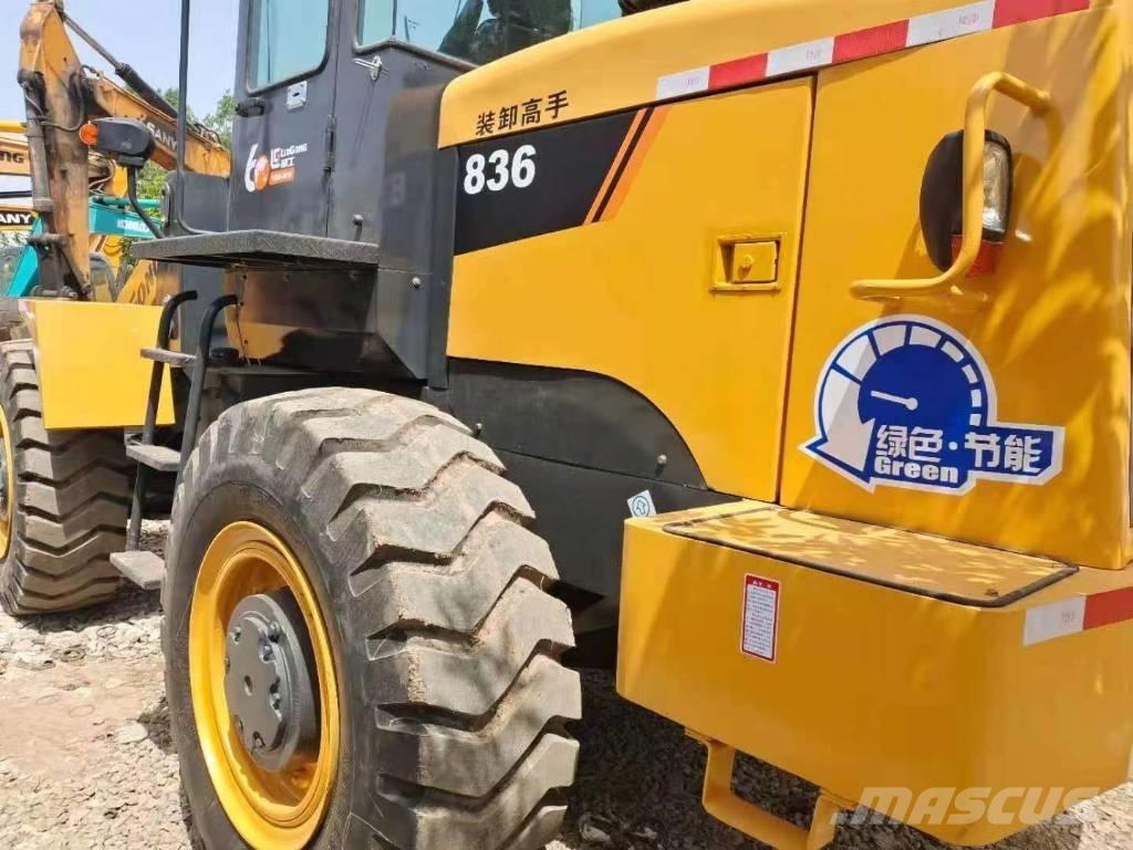 LiuGong 836 Фронтальні навантажувачі