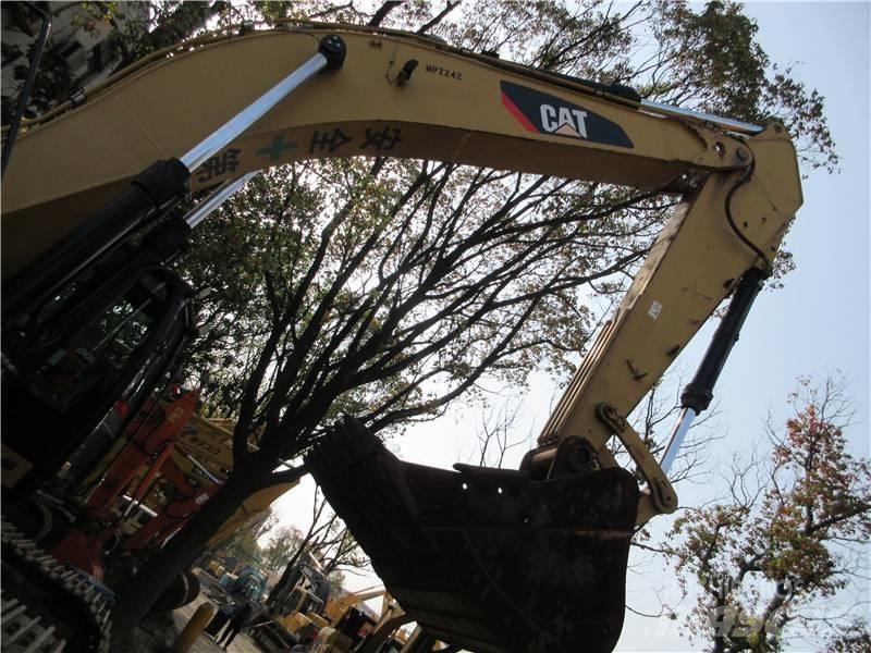 CAT 349 E Гусеничні екскаватори