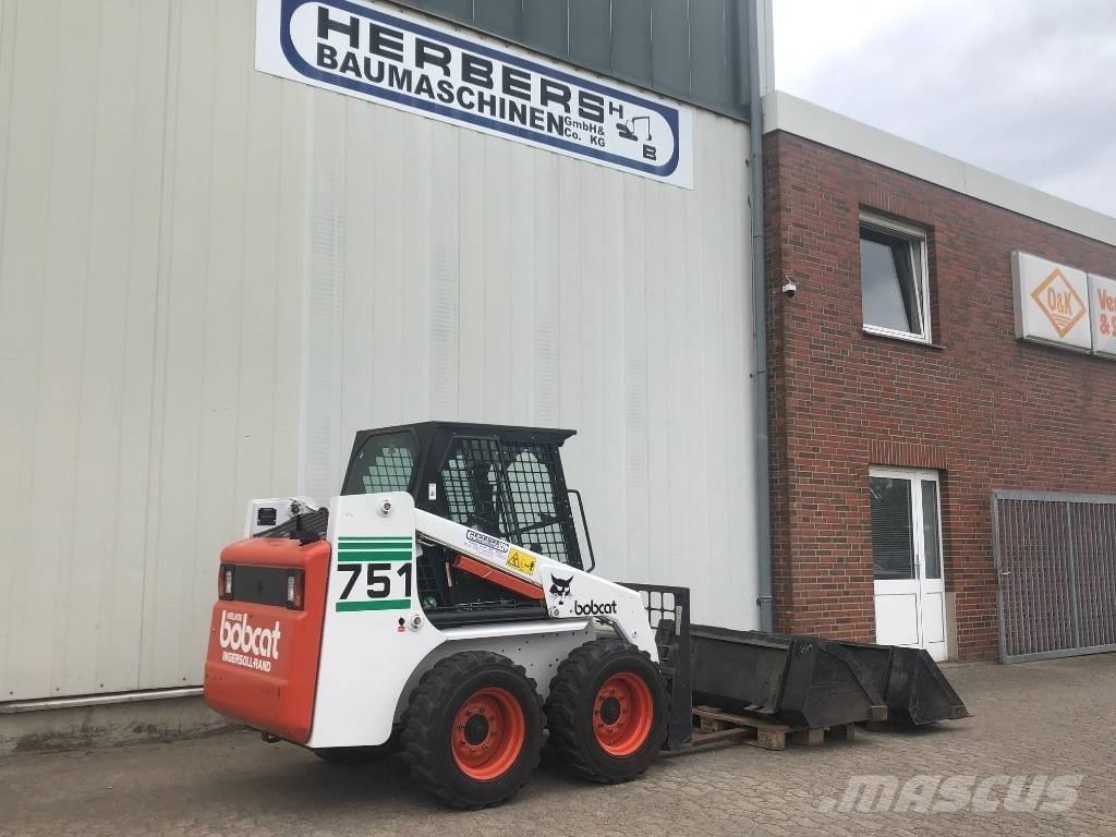 Bobcat 751 (753) Міні-навантажувачі