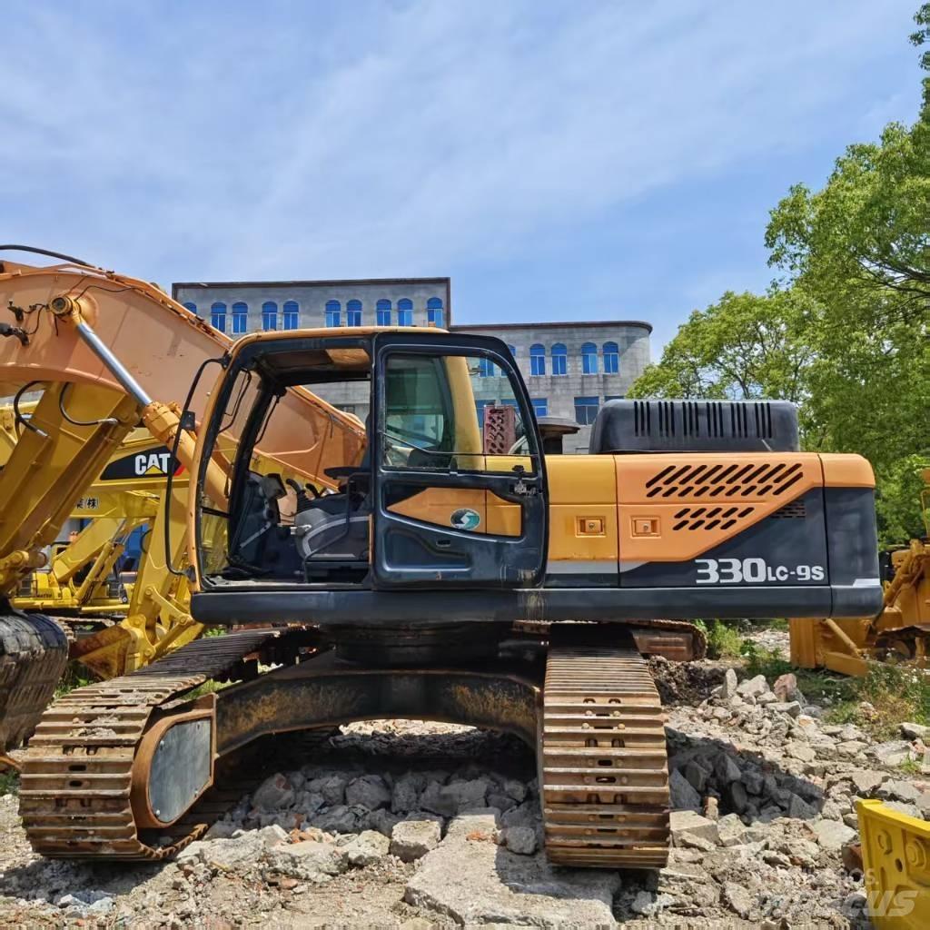Hyundai 330LC-9s Гусеничні екскаватори