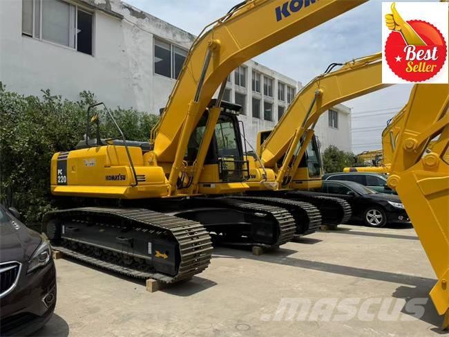 Komatsu PC 220 Гусеничні екскаватори