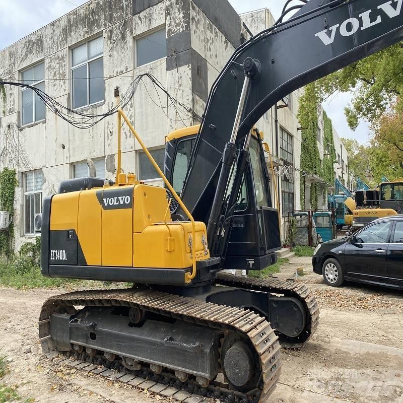 Volvo EC 140 DL Гусеничні екскаватори
