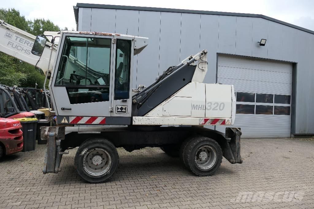 Fuchs MHL 320 Перевантажувачі металобрухту/промислові навантажувачі