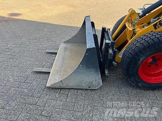 Knikmops KM 130 Малі навантажувачі