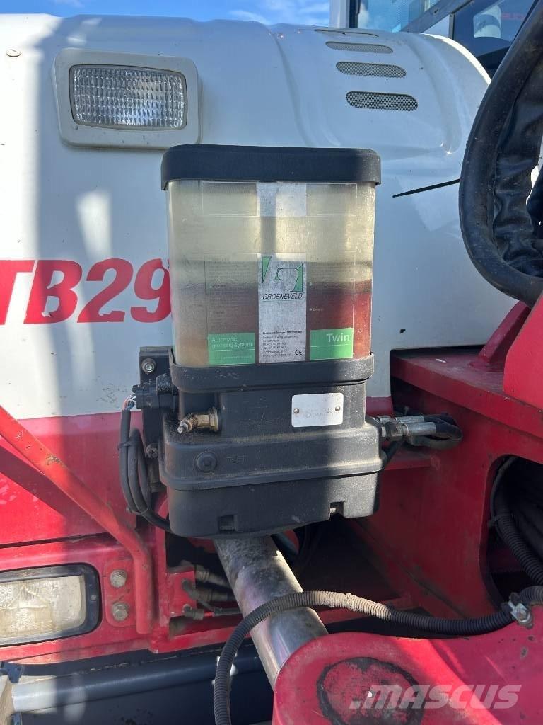 Takeuchi TB 295 W Колісні екскаватори