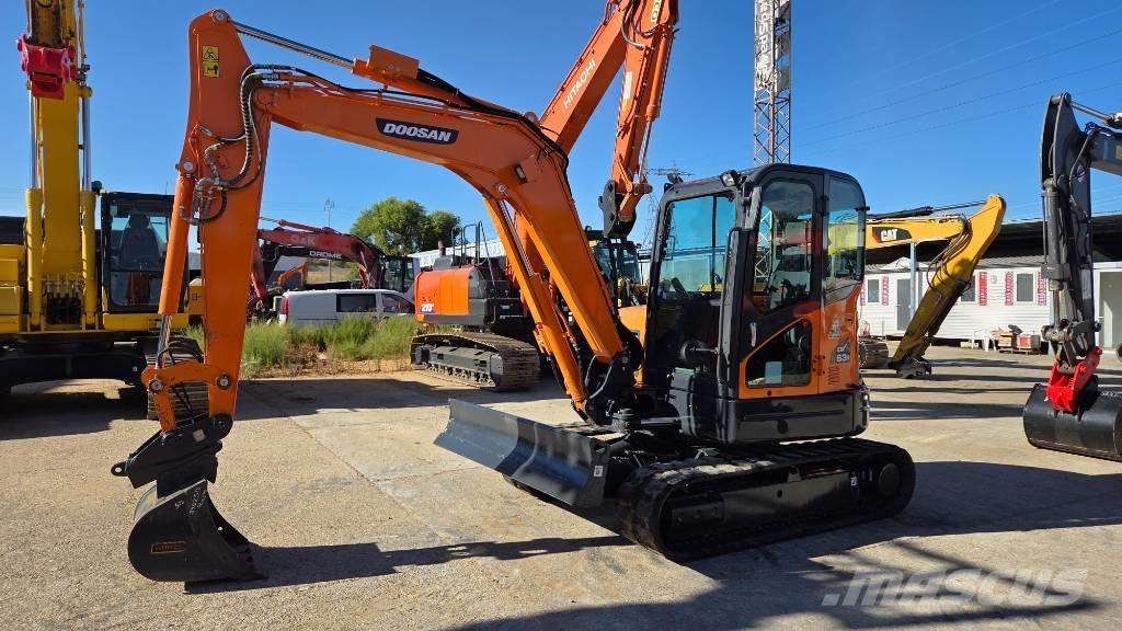 Doosan DX 63 R Міні-екскаватори < 7т