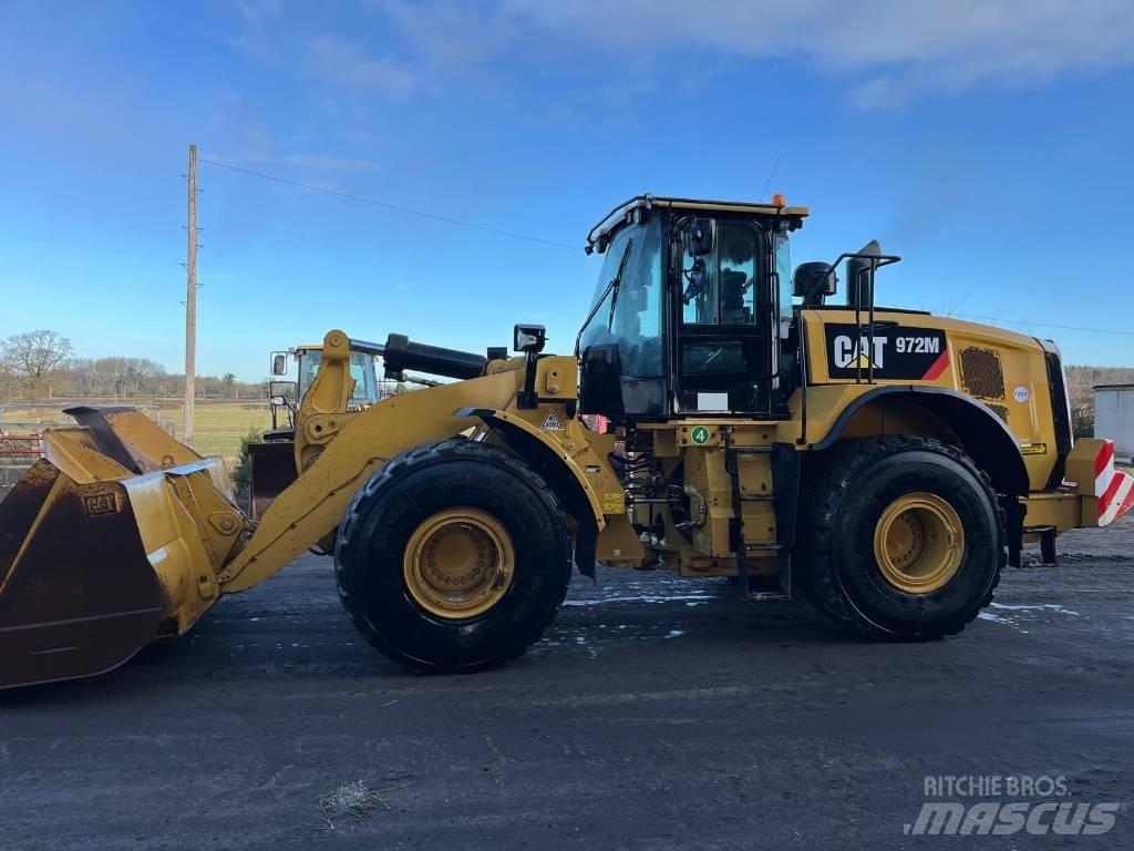 CAT 972 M Фронтальні навантажувачі