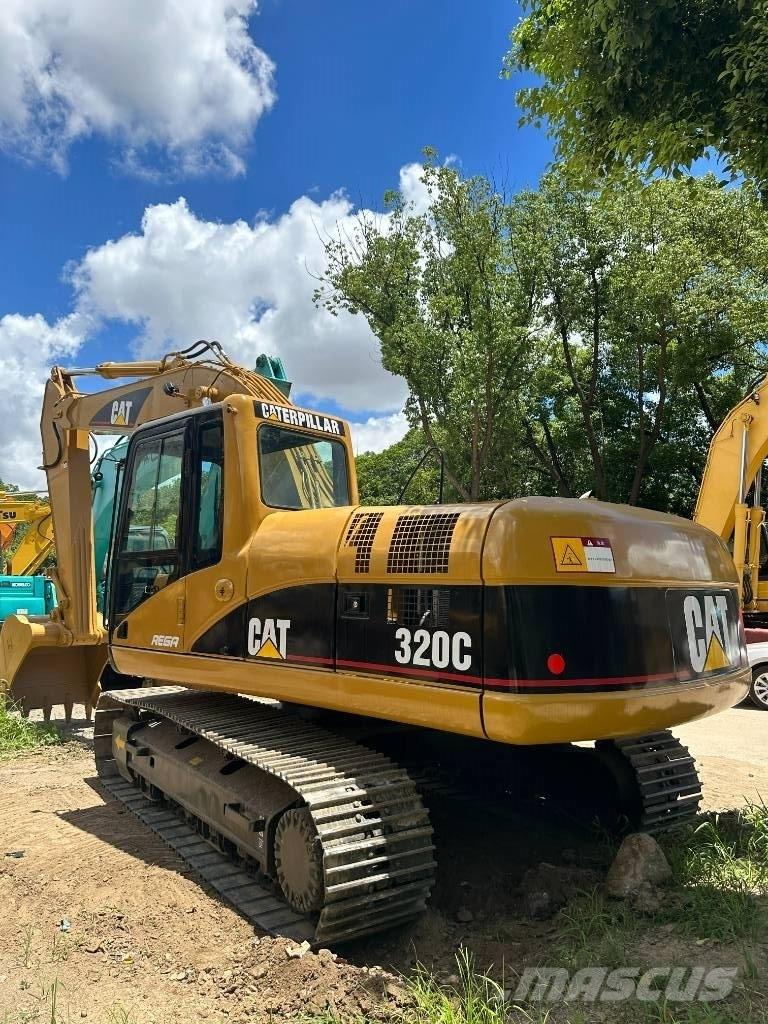 CAT CAT320C Середні екскаватори 7т. - 12т.