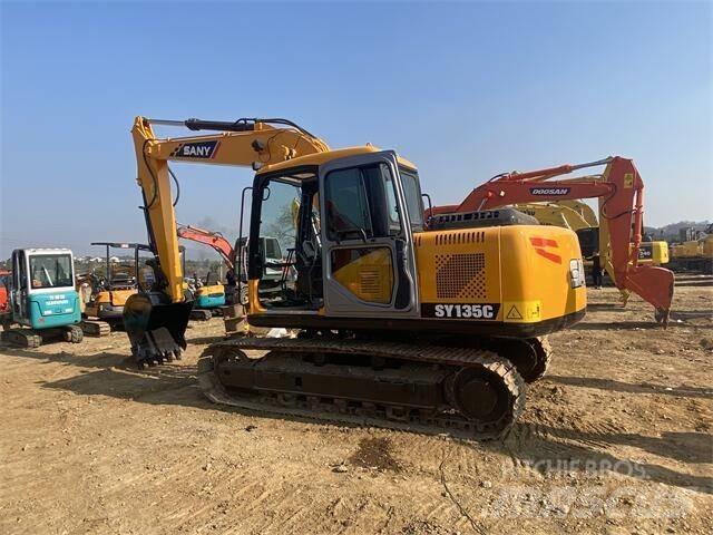 Sany SY135C Колісні екскаватори