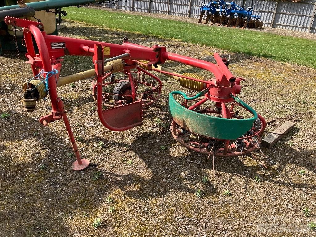 Kverneland 9360 Граблі і сінозворушувачі