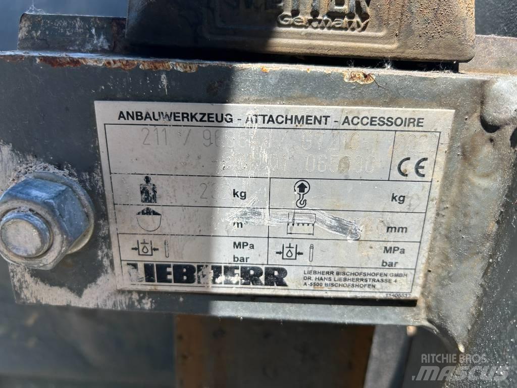 Liebherr L 506 Фронтальні навантажувачі