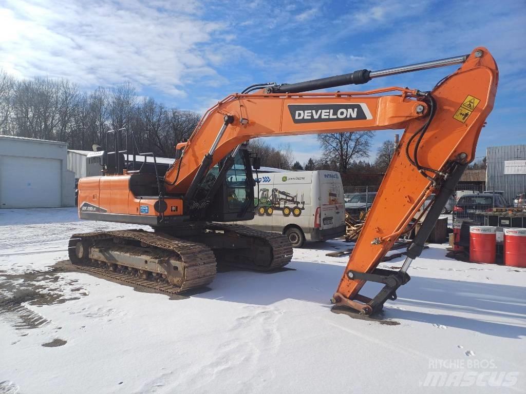 Develon DX 210 LC-7 Гусеничні екскаватори