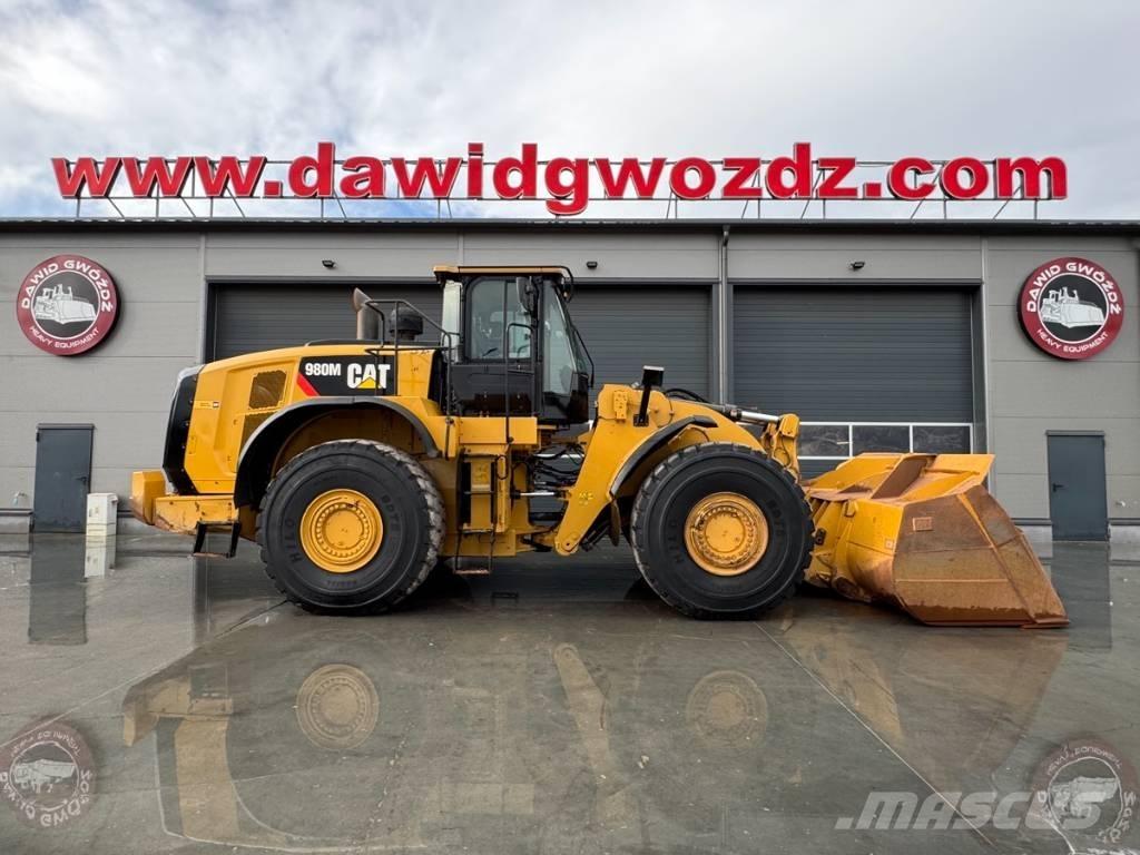 CAT 980M Фронтальні навантажувачі