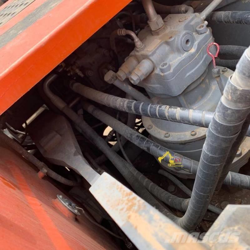 Hitachi 350 Гусеничні екскаватори