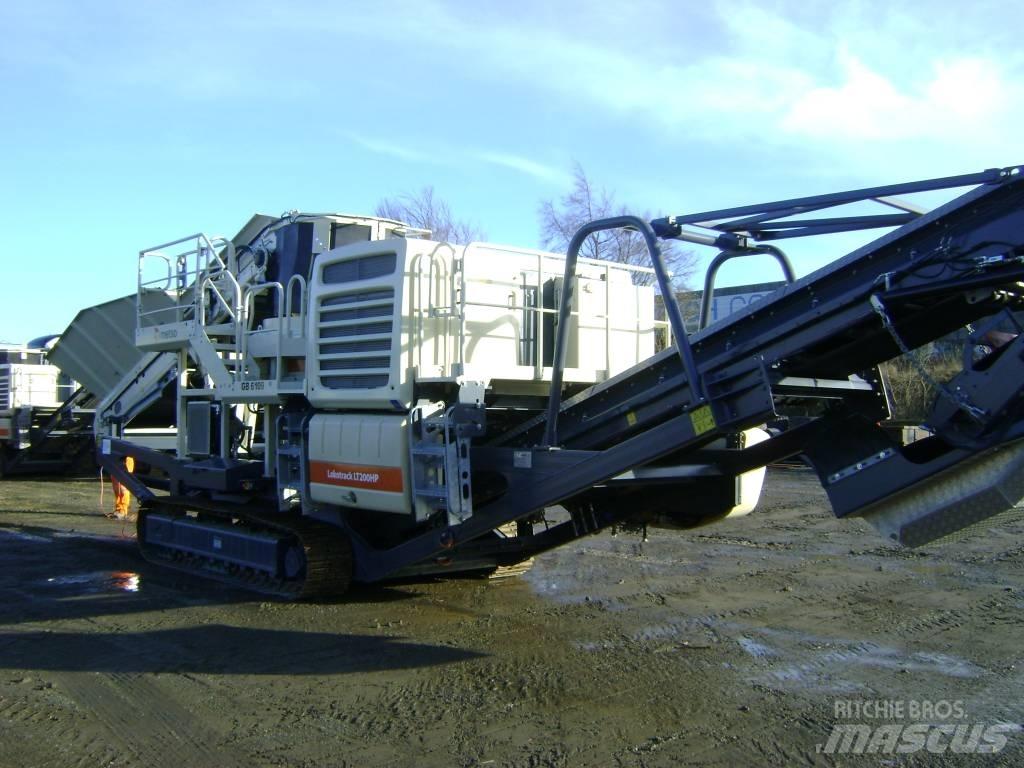 Metso LT 200 HP Мобільні дробарки