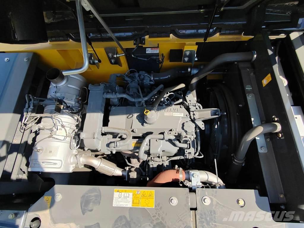 Sumitomo SH210 Гусеничні екскаватори
