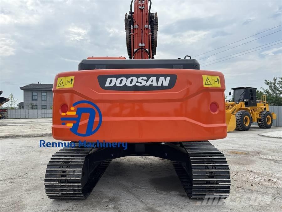 Doosan DX 225 LC-9C Гусеничні екскаватори