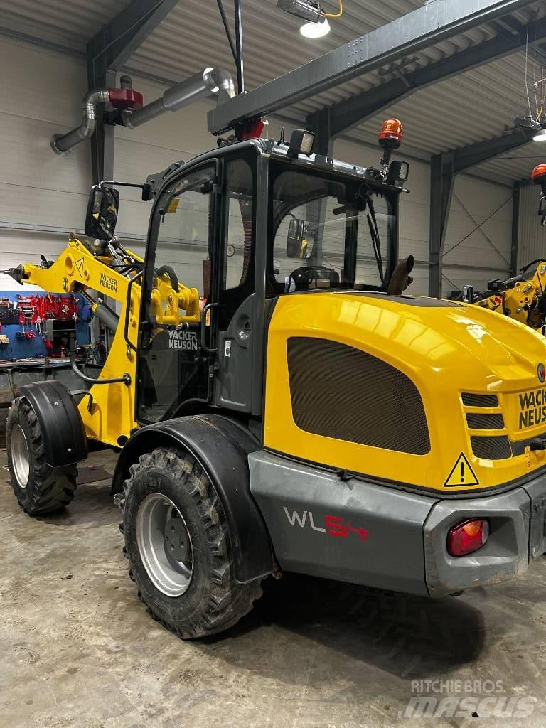 Wacker Neuson WL 54 Фронтальні навантажувачі