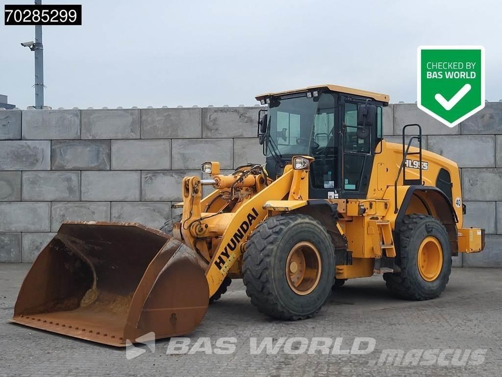 Hyundai HL955 Фронтальні навантажувачі