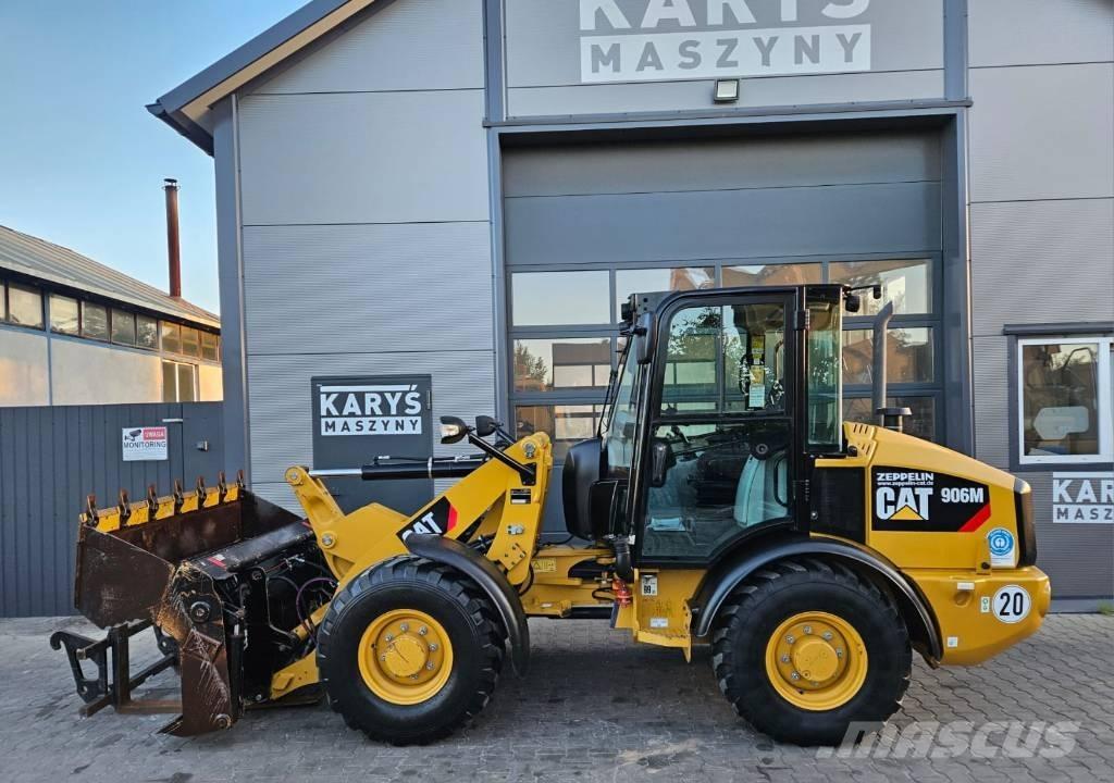 CAT 906 Фронтальні навантажувачі