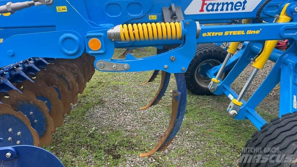Farmet Triton 300 P Плуги
