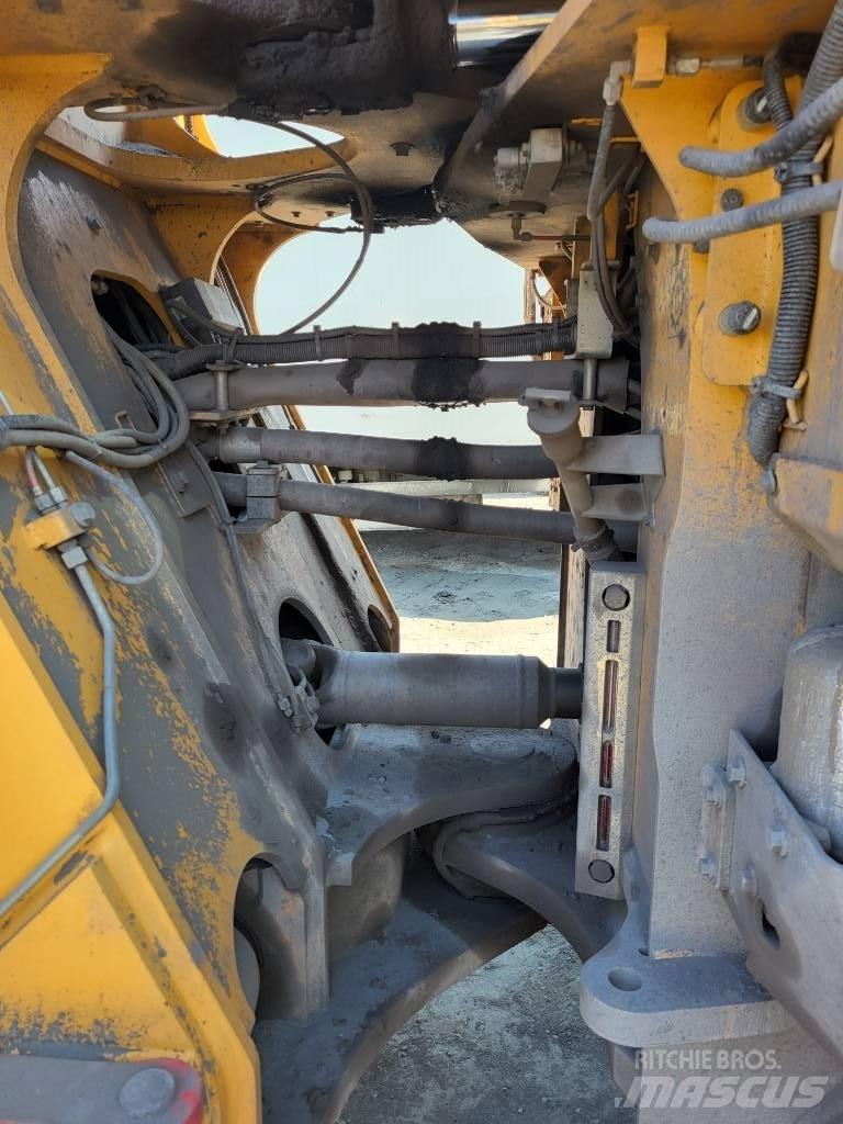 Volvo L 250 H Фронтальні навантажувачі