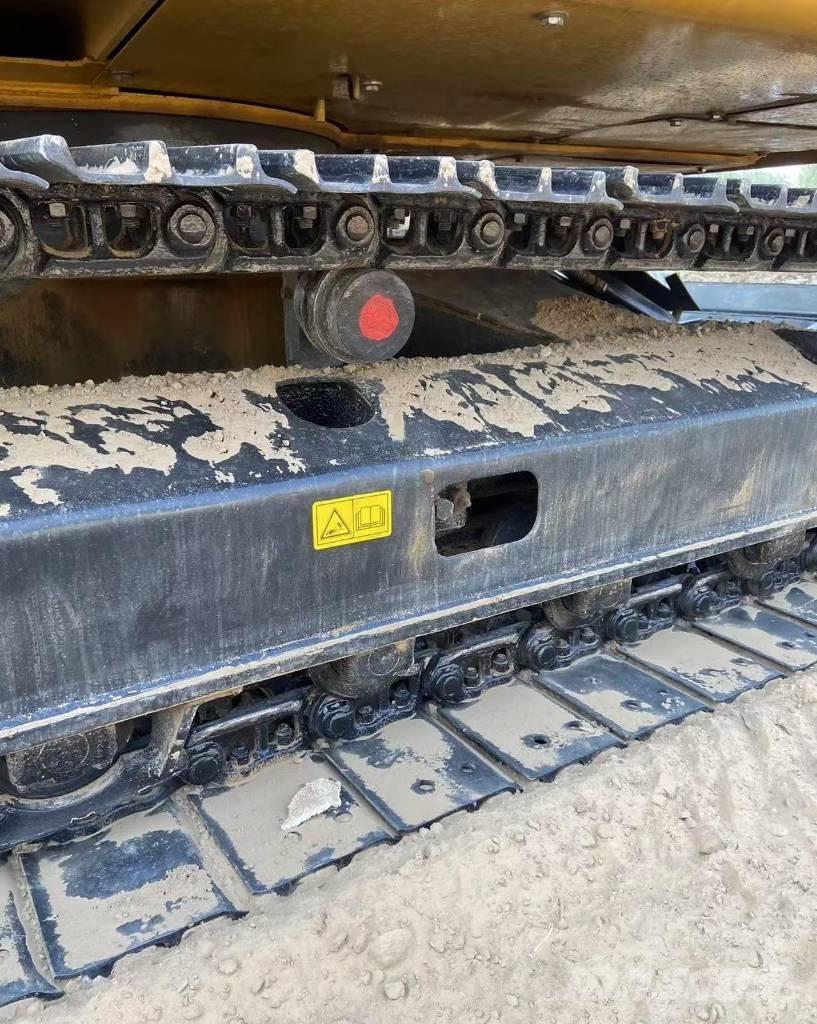 CAT 307 Гусеничні екскаватори