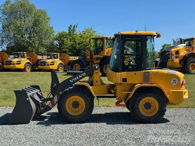 Volvo L 35 G Фронтальні навантажувачі