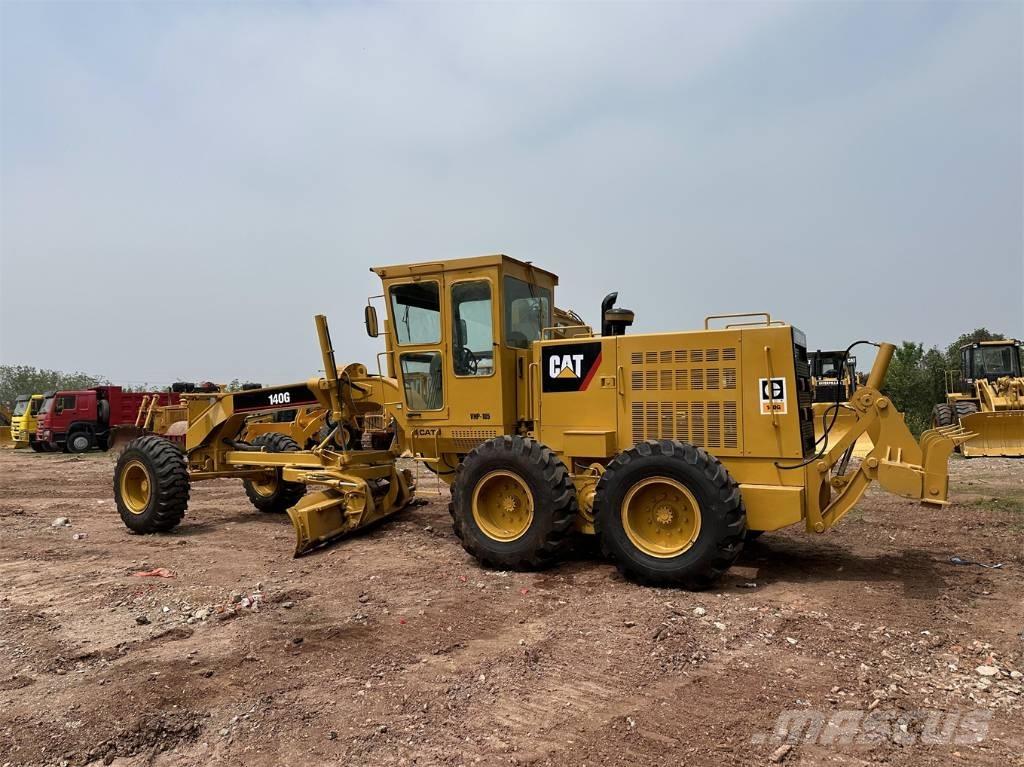 CAT 140 G Грейдери