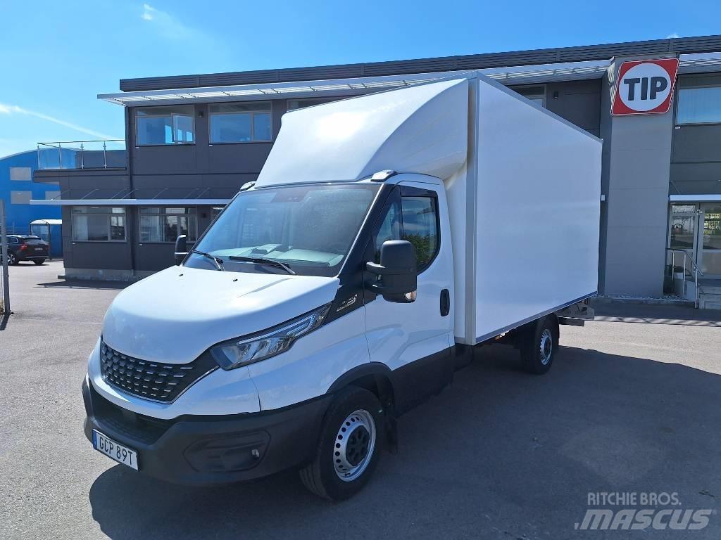 Iveco Daily Панельні фургони